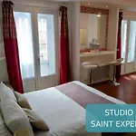 Bernadette' Cosy Flat - 3 Minutes Walk Main Door To Sanctuary Entrance- Old Town - Bernadette De Soubirous's Neighborhood - Chapel For Prayer On Site Hotel 3*