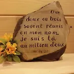 Bernadette' Cosy Flat - 3 Minutes Walk Main Door To Sanctuary Entrance- Old Town - Bernadette De Soubirous's Neighborhood - Chapel For Prayer On Site 3* Lourdes