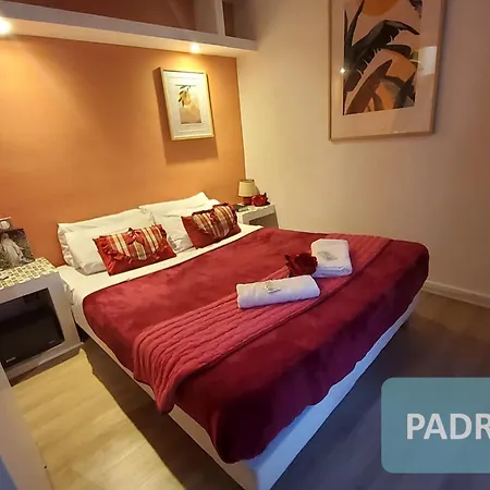 Bernadette' Cosy Flat - 3 Minutes Walk Main Door To Sanctuary Entrance- Old Town - Bernadette De Soubirous's Neighborhood - Chapel For Prayer On Site 3* 루르드