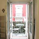 Hotel Bernadette' Cosy Flat - 3 Minutes Walk Main Door To Sanctuary Entrance- Old Town - Bernadette De Soubirous's Neighborhood - Chapel For Prayer On Site 3*