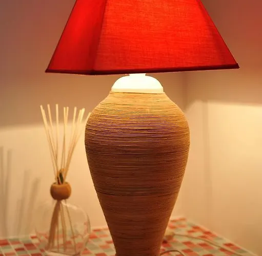 Bernadette' Cosy Flat - 3 Minutes Walk Main Door To Sanctuary Entrance- Old Town - Bernadette De Soubirous's Neighborhood - Chapel For Prayer On Site 3*